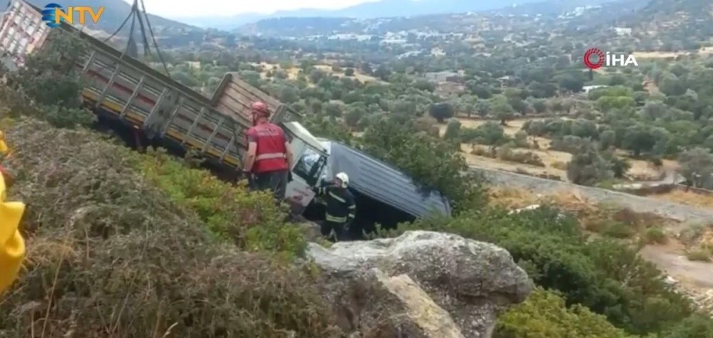SON DƏQİQƏ: İbrahim Tatlıses qəzaya düşdü- maşını dərəyə AŞDI (FOTOLAR)